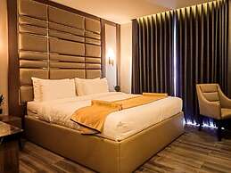 El Vistra Hotel