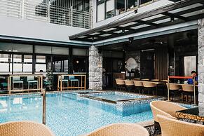 El Vistra Hotel