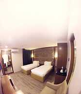 El Vistra Hotel