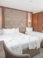 El Vistra Hotel