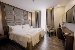 El Vistra Hotel