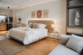Pranik Living Co-mmunity