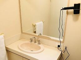 Apiwa Preston Beach Front Apartments