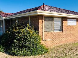 Apiwa Preston Beach Front Apartments