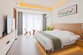 Boyu Xunguang Homestay