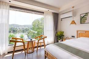 Boyu Xunguang Homestay
