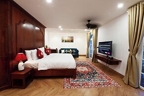Vesta Boutique Rooftop Hotel