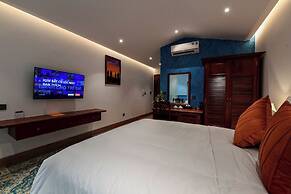 Vesta Boutique Rooftop Hotel