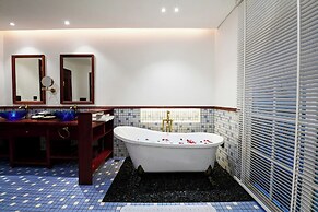 Vesta Boutique Rooftop Hotel