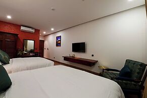 Vesta Boutique Rooftop Hotel