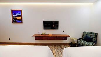 Vesta Boutique Rooftop Hotel
