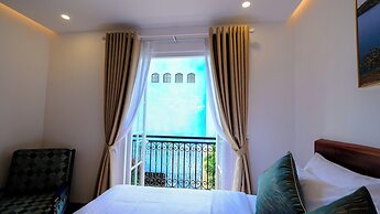 Vesta Boutique Rooftop Hotel