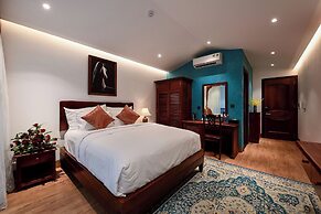Vesta Boutique Rooftop Hotel