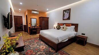 Vesta Boutique Rooftop Hotel