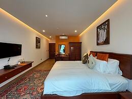 Vesta Boutique Rooftop Hotel