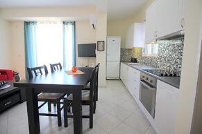 Saranda Point Apartments