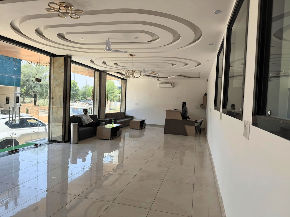 SUNBURRY HOTEL KHATU