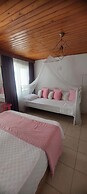 Hil Ada Otel