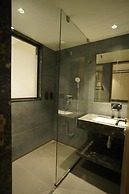 HOTEL SANKET ELITE