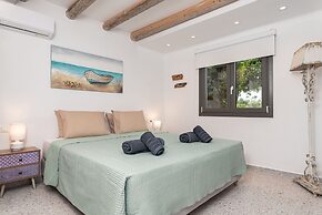 Samos Sandy Angel - Seaside Garden Retreat