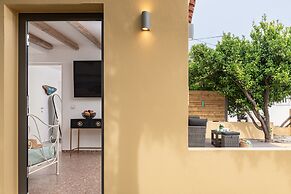 Samos Sandy Angel - Seaside Garden Retreat
