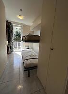 Central Apartment Near the Beach