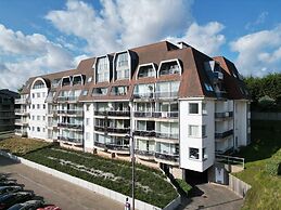 Central Apartment Near the Beach