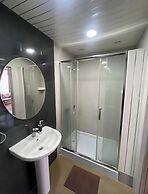 DownTown Guest House