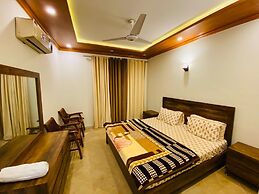 Raza Khan Two bedrooms Millenium Heights