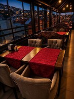 Giray Hotel