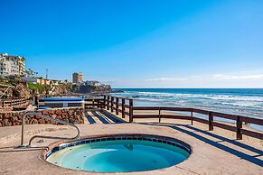 Dog-friendly Ocean-view Retreat With Pool Access Plus Rooftop Deck, AC