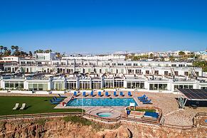 Dog-friendly Ocean-view Retreat With Pool Access Plus Rooftop Deck, AC