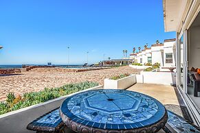 Dog-friendly Oceanfront Villa With Pool Access, Rooftop Patio, Full Ki
