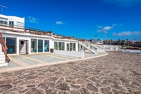 Dog-friendly Beachfront Villa With Pool & hot tub Access Plus Rooftop 