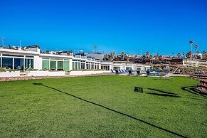 Dog-friendly Beachfront Villa With Pool & hot tub Access Plus Rooftop 