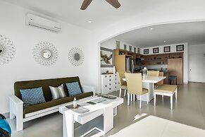 Dog-friendly Beachfront Villa With Pool & hot tub Access Plus Rooftop 