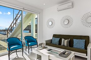 Dog-friendly Beachfront Villa With Pool & hot tub Access Plus Rooftop 