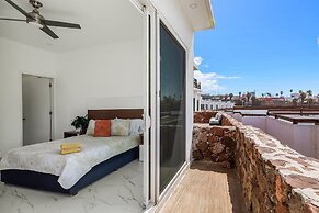 Dog-friendly Home With Partial Ocean View, Heated Pool, Rooftop Terrac