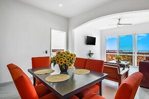 Dog-friendly Home With Partial Ocean View, Heated Pool, Rooftop Terrac