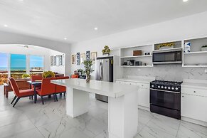 Dog-friendly Home With Partial Ocean View, Heated Pool, Rooftop Terrac