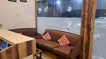 Classic Collection O Kurla BKC Mumbai
