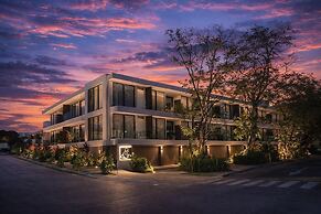 Mono Luxe Villas