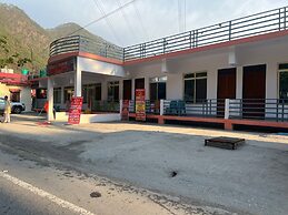 Hotel Shri Narayan & Restaurant