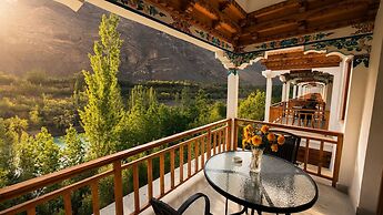 The Apricot Tree Hotel