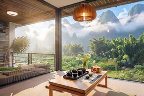 Yangshuo Lijiang Island Riverside Resor