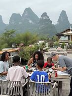Yangshuo Lijiang Island Riverside Resor