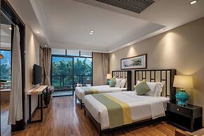 Yangshuo Lijiang Island Riverside Resor