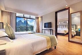 Yangshuo Lijiang Island Riverside Resor