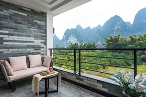 Yangshuo Lijiang Island Riverside Resor