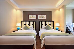 Yangshuo Lijiang Island Riverside Resor